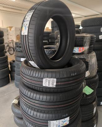 4 Gomme Nuove Bridgestone T6 205/65 R17 100Y XL