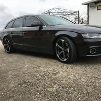 Audi a4 anno 2009 s-line