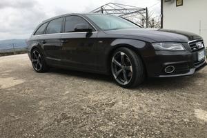 Audi a4 anno 2009 s-line