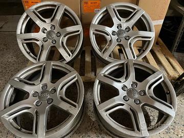 Cerchi Audi A3 A4 A6 Q3 Q5 TT 18 pollici usati