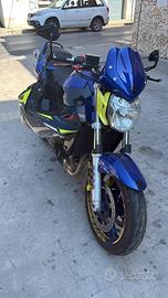 Suzuki 600 gsr