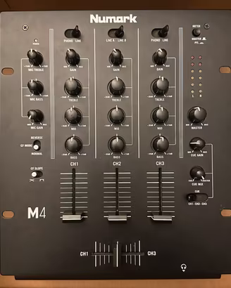 Mixer Numark