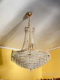 Lampadario in cristalli e ottone