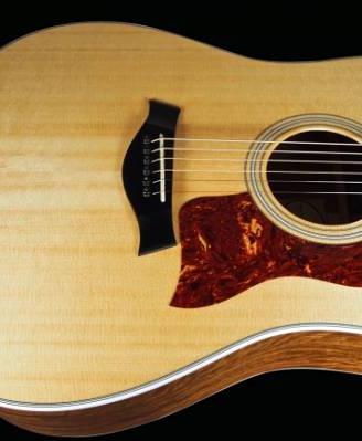 Chitarra Acustica Elettrificata Taylor 410 CE