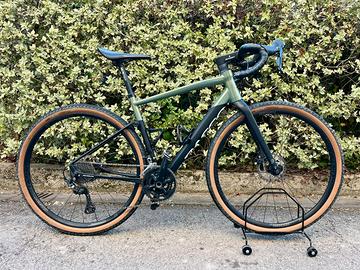 Basso Tera bici gravel, telaio 2025, sella Brooks