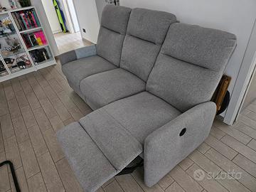 divano 3 posti con recliner elettrico