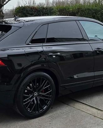 Audi Q8 S line 50 TDI 286 cv