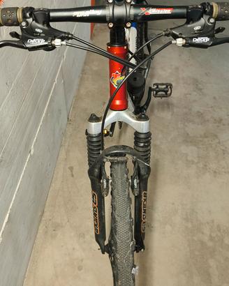 Mountain bike in alluminio