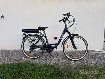 Bici elettrica VivoBike Milano 26"