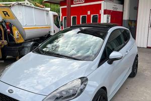 Ford fiesta st mk8 200cv