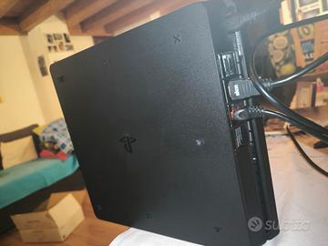 ps4 1T + cavi 