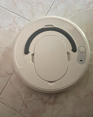 Robot aspirapolvere pulizia casa smart