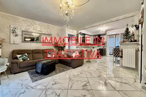 4 LOCALI A DESENZANO DEL GARDA