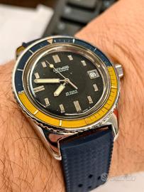 Orologio diver valvola elio nella corona