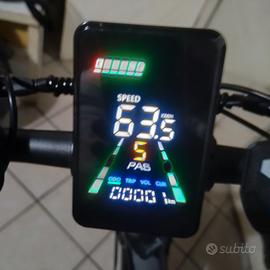 bici elettrica con acceleratore 