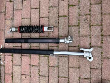 SET SOSPENSIONI E PIASTRE