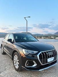 Audi Q3 35 TDI S tronic Business Advanced