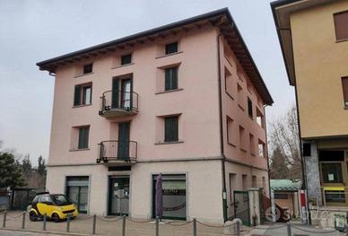 Immobile in asta di 78 m² con 2 locali a Merone