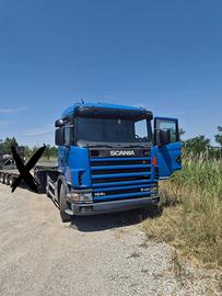 Autocarro Scania