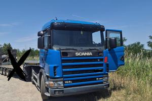Autocarro Scania