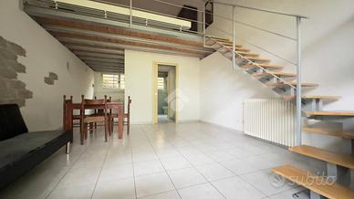 MONOLOCALE A TORTONA