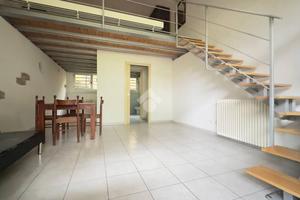 MONOLOCALE A TORTONA