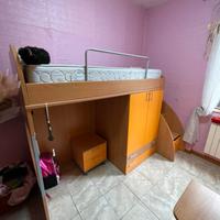 Cameretta bambino con letto castello