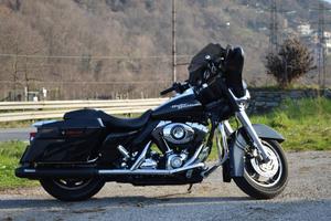 HARLEY DAVIDSON STREET GLIDE FHLX