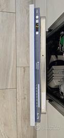 Lavastoviglie incasso Hotpoint Ariston
