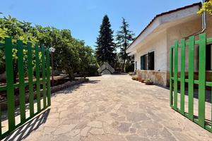 VILLA SINGOLA A MONOPOLI