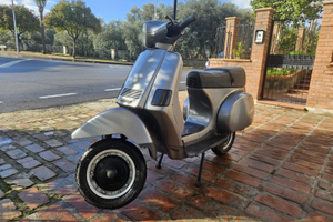 Vespa cosa prima serie 150 anno 1990