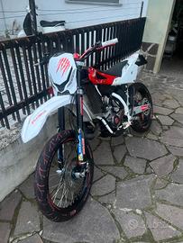 Husqvarna WRE 2013 come nuova!