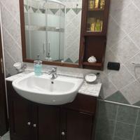 Mobile arredo bagno con specchio