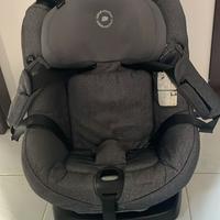 Seggiolino auto girevole