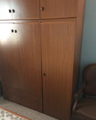 Armadio-Letto-comodini