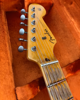 Fender  stratocaster 57 custom shop