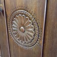 Cucina artigianale in castagno – Stile sardo