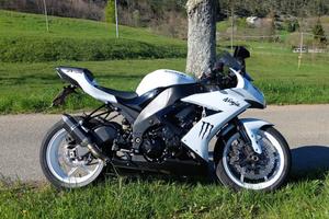 Kawasaki ZX-10 - 2010