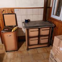 Cucina a legna con forno  piu porta legna 