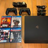 Ps4 Pro 1TB + 4 giochi / 2 joystick