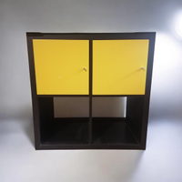 Mobile quadrato nero