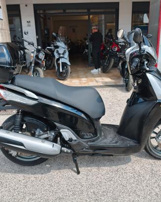 Kymco People GT300i - 2016