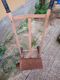 carrello porta bombole,o pacchi o altre robe 