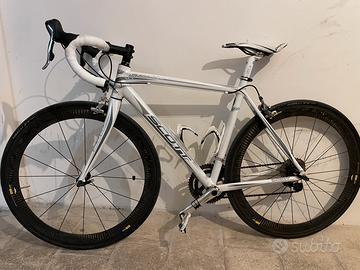 Bici da corsa Scott