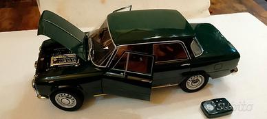alfa romeo Giulia super scala 1:8 hachette