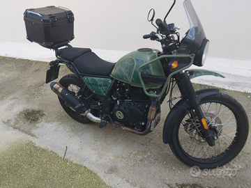 Moto Royal Henfield 400