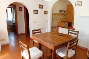 Isola elba marciana marina privato affitta locali