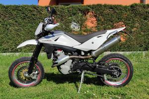 HUSQVARNA Motard 630 SMS