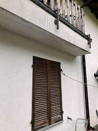 Immobile in asta di 164 m² con 3 locali a Bisuschi