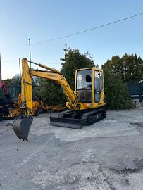 E256 - ESCAVATORE KOMATSU PC30 R8